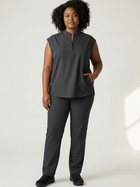 FIGS Rafaela Scrub Top XL Charcoal Gray Sleeveless Medical Uniform Stretch